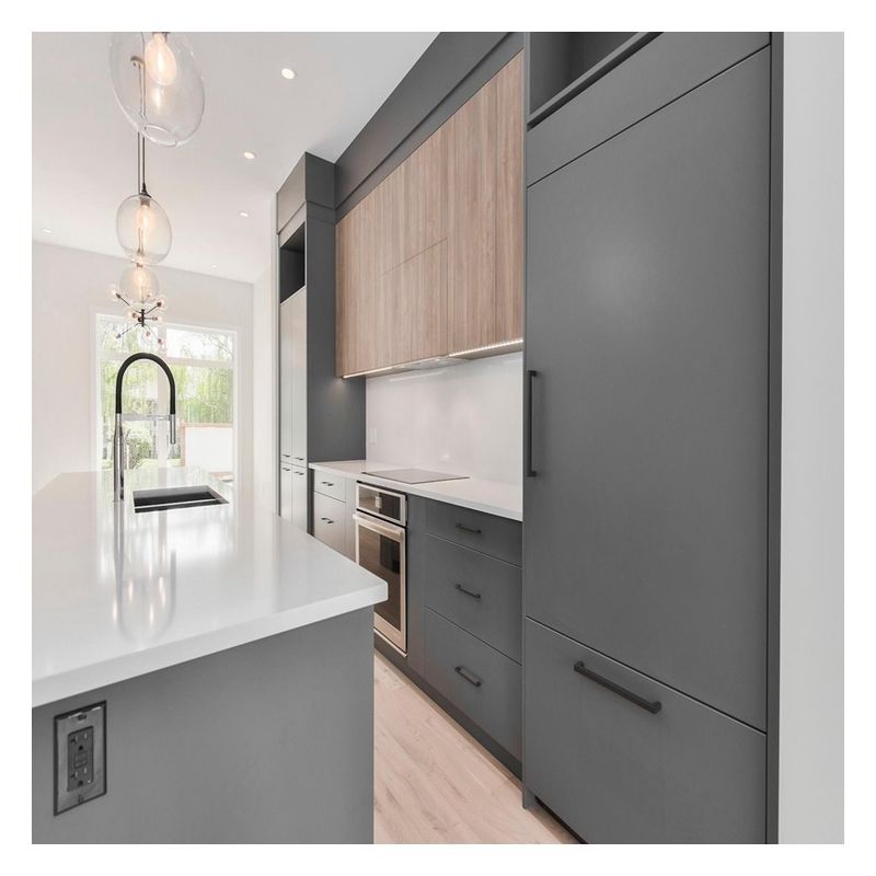 Flat Pack ausgestattete Küchenschränke mit modernem Griff weniger Design und Zubehör