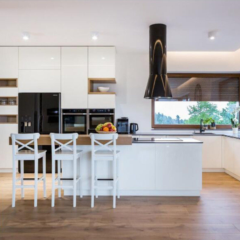 Modulare Luxusküchenschränke mit modernem Design und Vernis