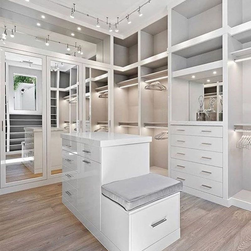 High-End anpassen Walk-in Schrank Möbel für Schlafzimmer Villa inspiriert und beliebt