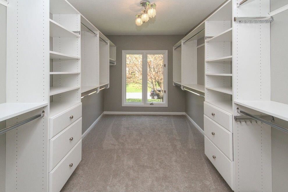 High-End anpassen Walk-in Schrank Möbel für Schlafzimmer Villa inspiriert und beliebt