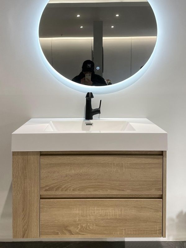 Badezimmer Vanity PVC/Lack Tür Veredelung Moderne Holz Fußboden Stehen Kleines Einzelwaschbecken