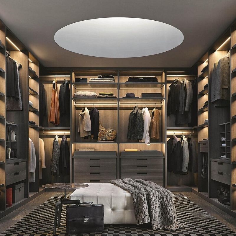 Moderne europäische Schlafzimmer Schrank aus Holz für individuelle Größe