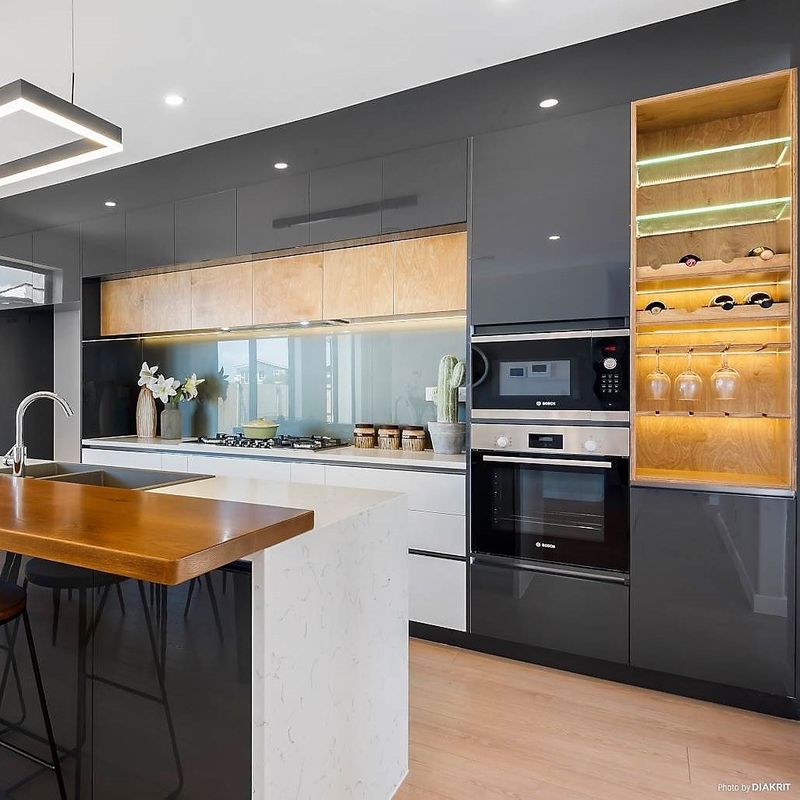 Villa Küche YALIG Modernes Design Außenzimmer Schwarze Farbe Küche Speisekammer Schrank mit Bar
