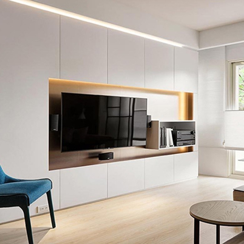 Verstellbarer TV-Stand aus Holz für Luxusmodernes Wohnzimmerdesign