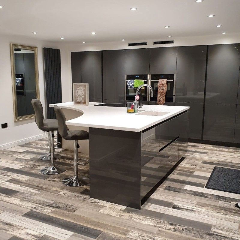 Home Moderne Flat Pack Smart Küche Speisekammer Modulare Küchenmöbel Schränke für Villa