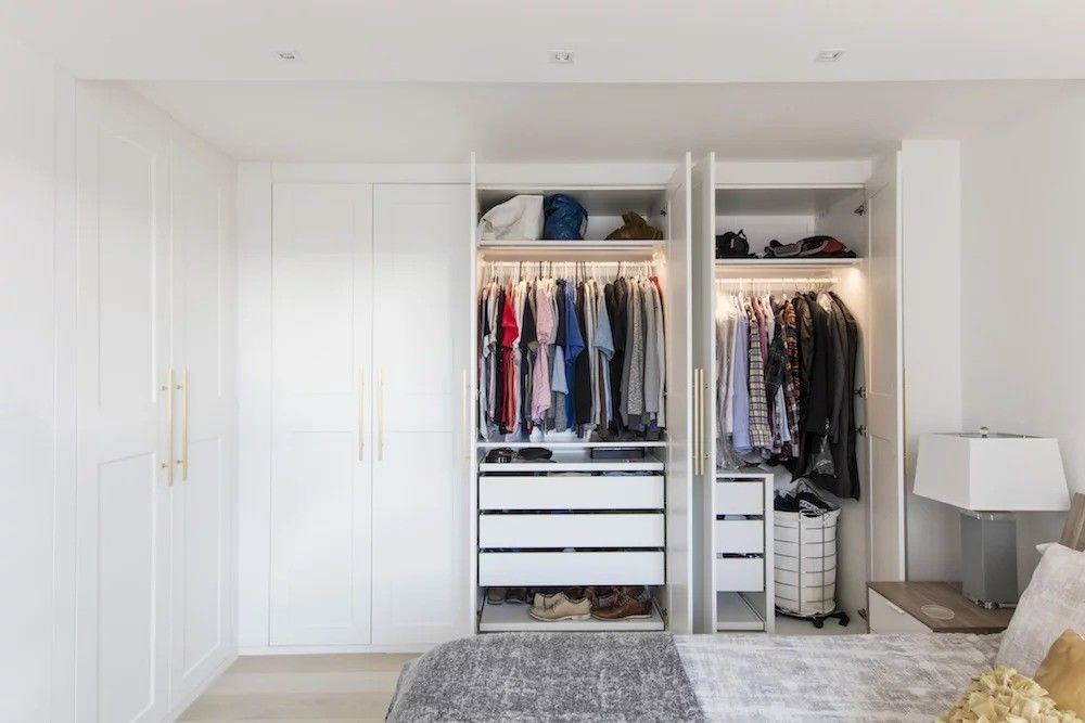 2024 Hochwertiges Feuchtigkeitsbeständiges Schlafzimmer Holz Schrank Schränke für Möbelbedürfnisse