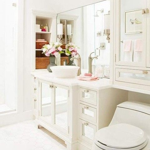 Individuelle Designs 42 Zoll White Shaker Badezimmer Vanity LED Spiegel und Schrank Combo