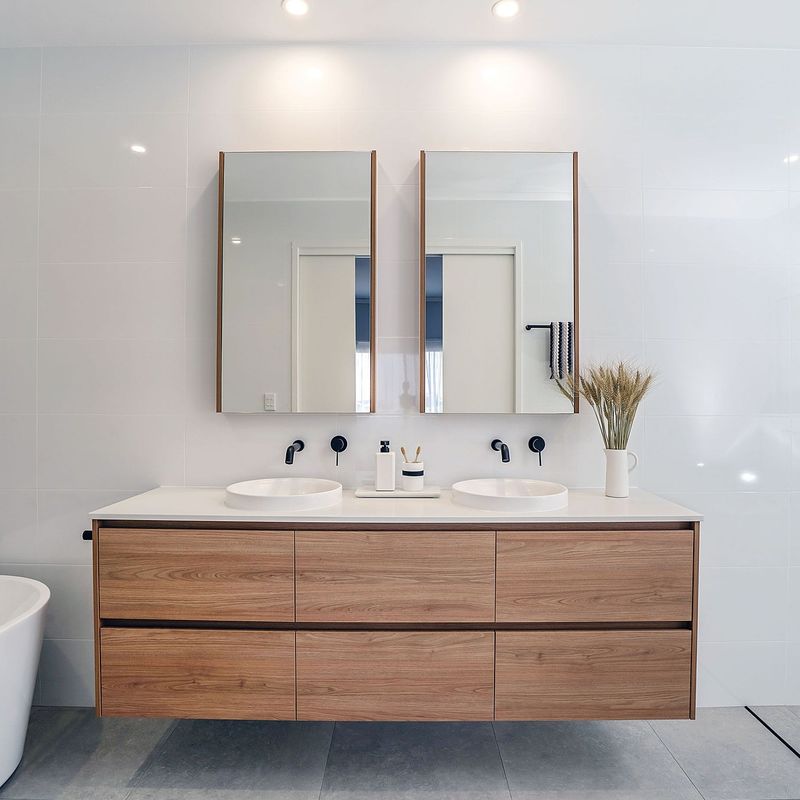Rechteckige LED Spiegel Spülbecken Schwimmbad Schrank Set mit individueller Größe Vanity Combo