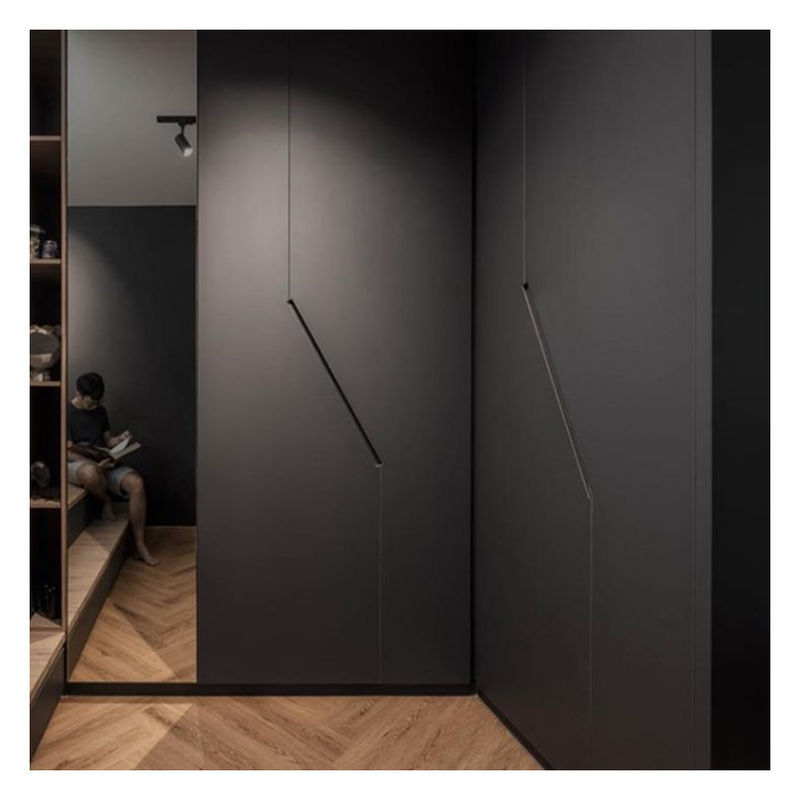 End schwarz Lack Finish kundenspezifische moderne minimalistische Design Schränke für Schlafzimmer