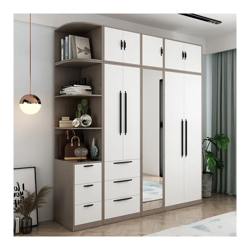 Einfach zu entwerfen Kleider-Hängendesign DIY Designer Schrank für Kleidung in einer modernen Villa