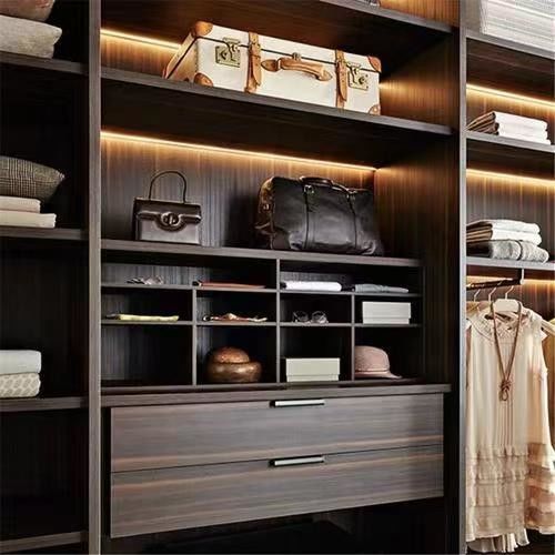 YALIG 2D / 3D Maßgeschneiderte italienische Stil Moderne Schlafzimmer Schrank Design für Wohnung
