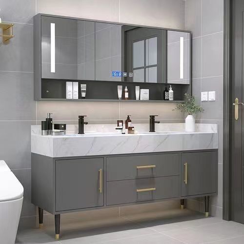 Verbessern Sie Ihr Badezimmer mit YALIG Custom Gold Doppelspülbecken Vanity Combo und Wall Mount
