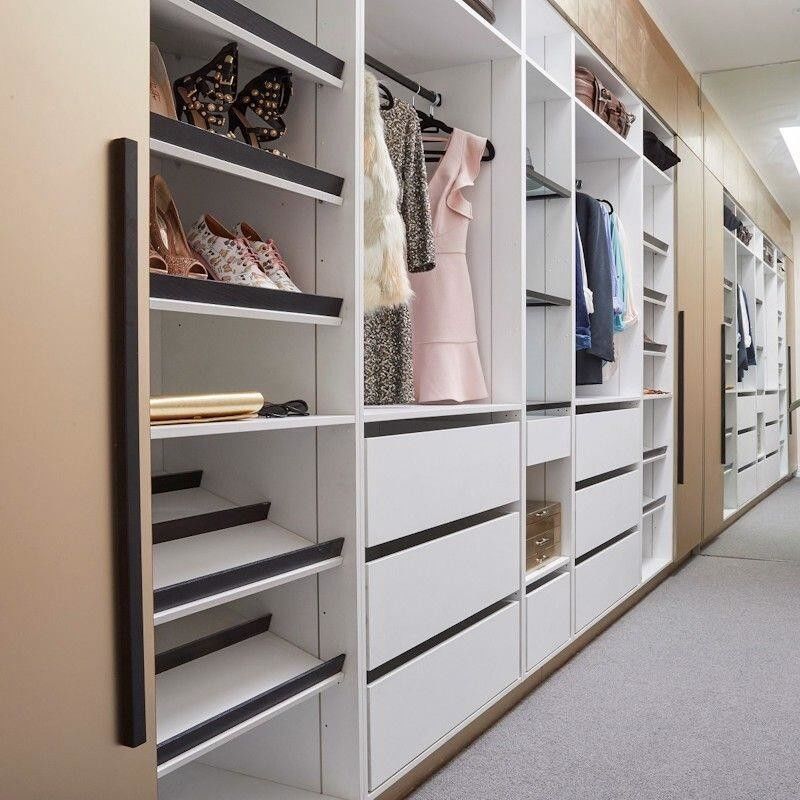 Naturholz-Getreide Großes offenes Tuch Walk in Closet Garderobe mit modernem Stil