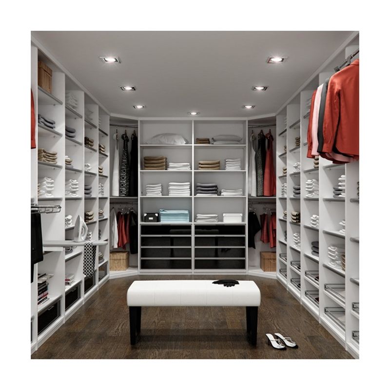 Organisieren Sie Ihr Schlafzimmer mit einem modernen Holzschrank
