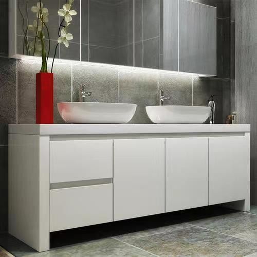 Moderne Schranke Lager- und Badezimmer Vanity Light Combo mit Spiegel von YALIG Design