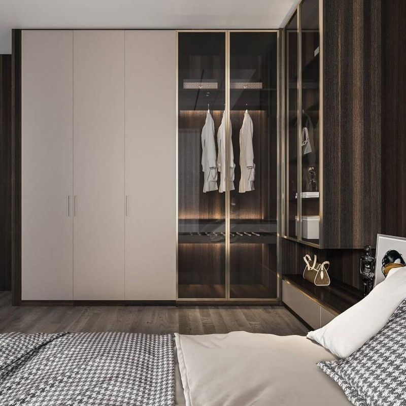 YALIG Holzkleiderschrank mit mattem Lack, lackiertem Finish und Glastür Schlafzimmermöbel
